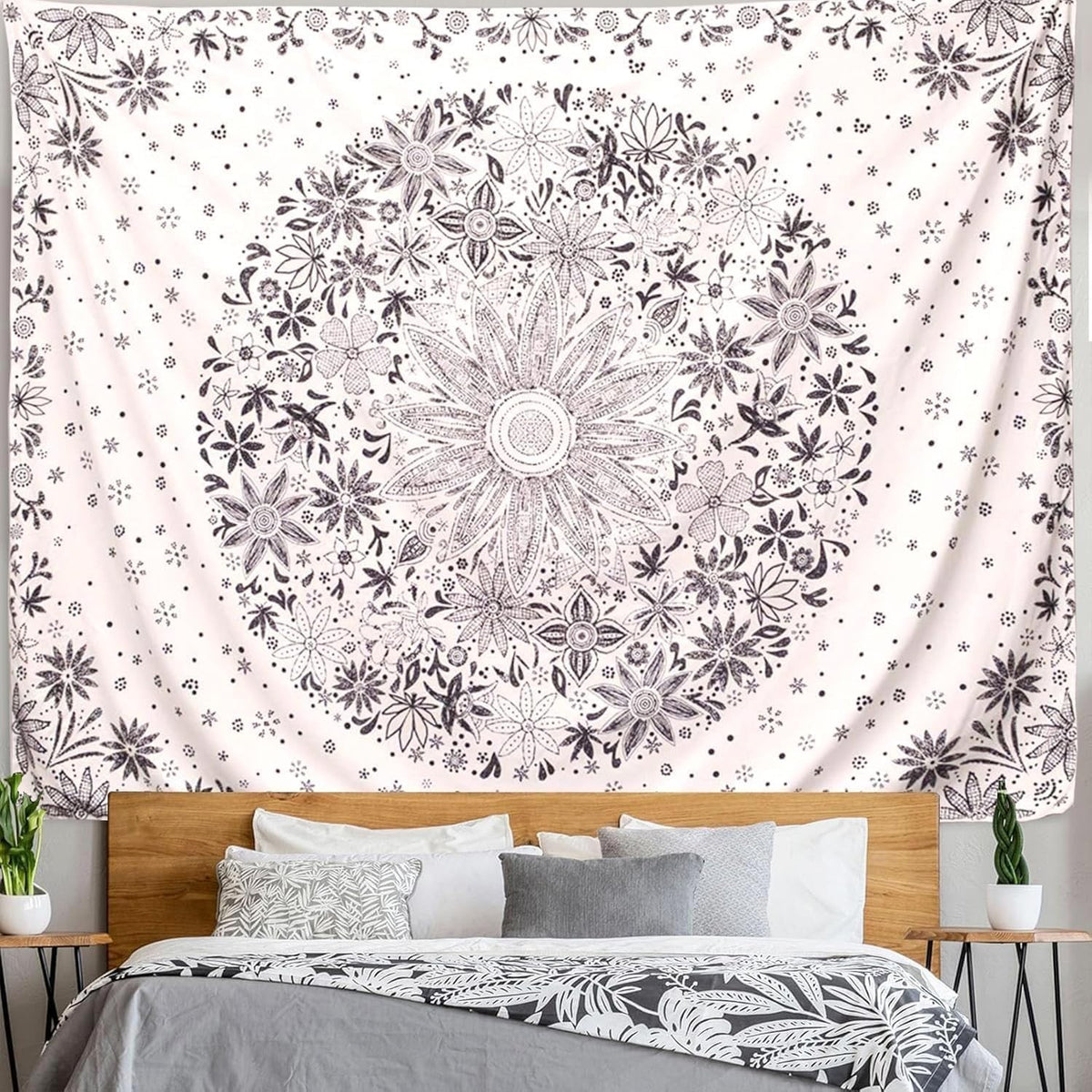 Beige White Daisy Boho Wall Tapestry 130x150cm Floral Decor