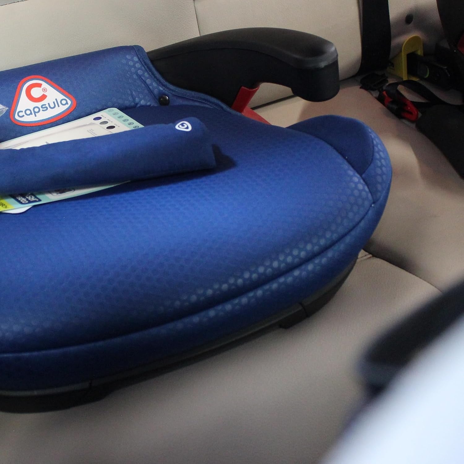 ISOFIX Booster Seat 6–12 Years Soft Cushion Safety Pad Lightweight Seat