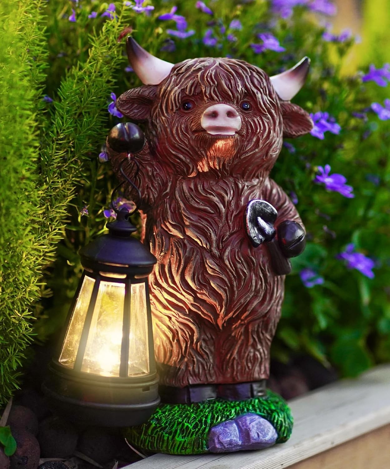 Solar Highland Cow Garden Ornament Lantern | Outdoor Resin Statue Patio Lawn