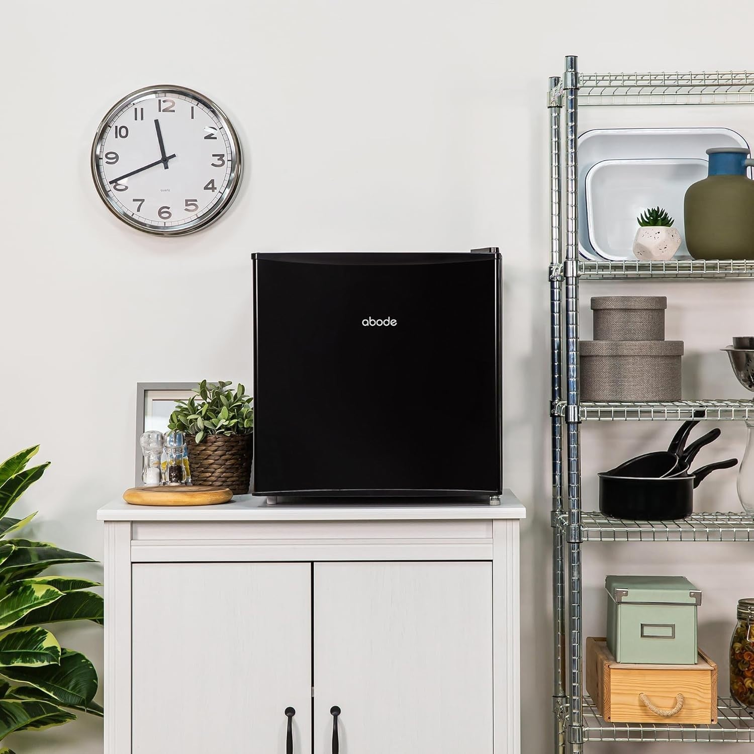 43L Mini Fridge Countertop Reversible Door Ice Box Black
