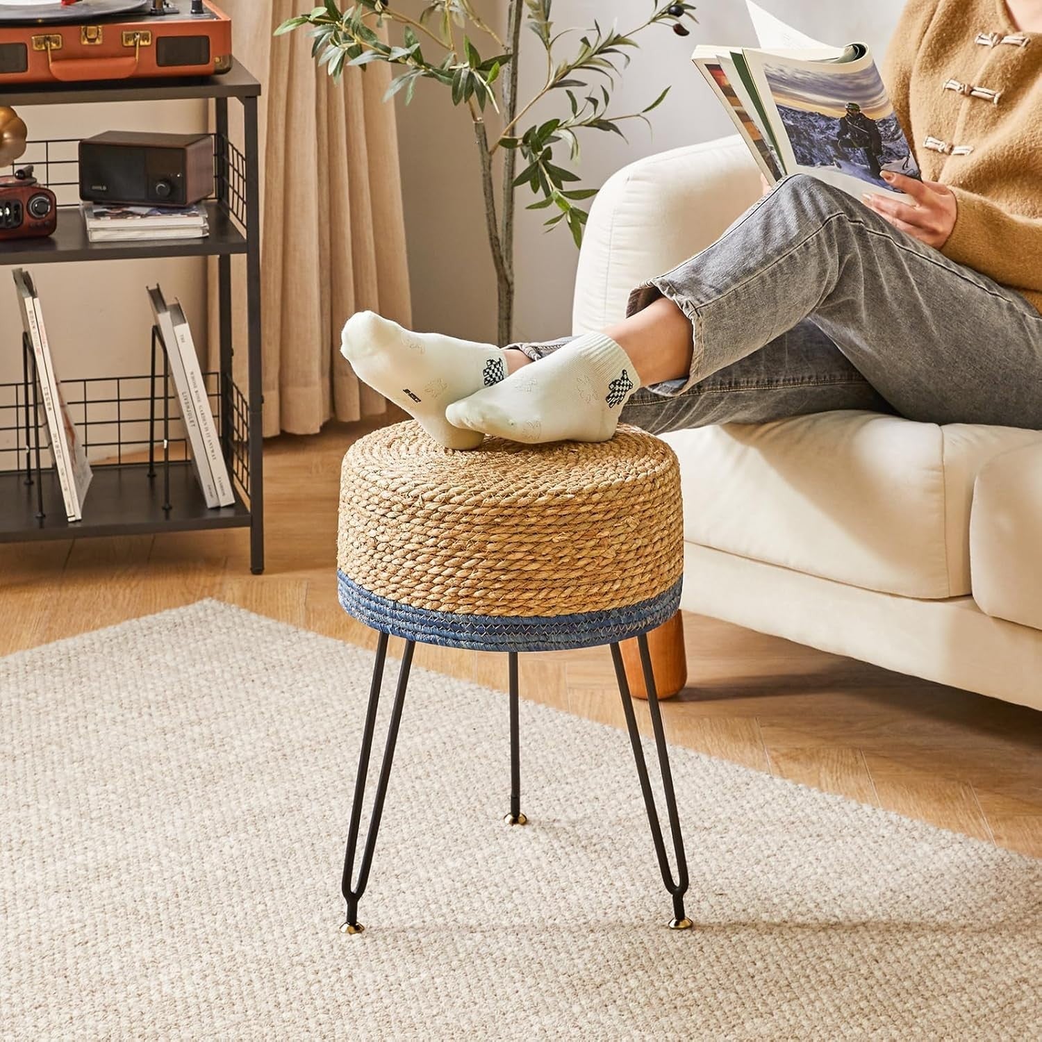 Natural & Blue Seagrass Footstool Round Pastoral Woven Stool 32×32×45cm