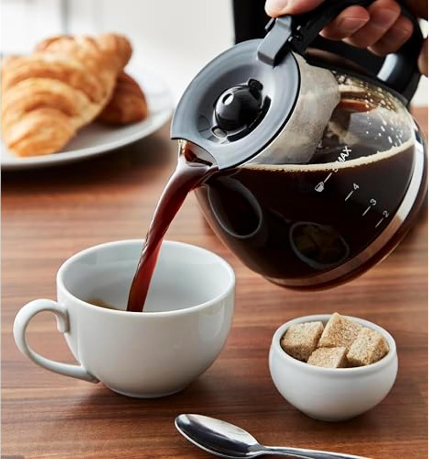 Programmable Coffee Maker 750ml Timer Keep-Warm Function LCD Display 700W
