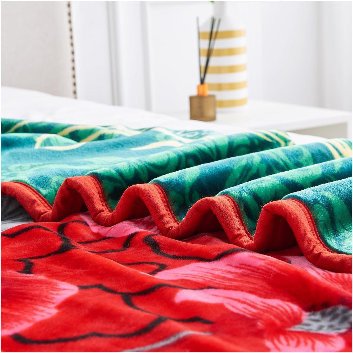 Royal Roses 4kg Sherpa Weighted Blanket 200x240cm King