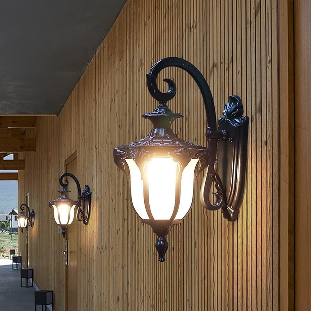 Vintage Outdoor Wall Lantern Metal Glass IP23 E27 Garden Light