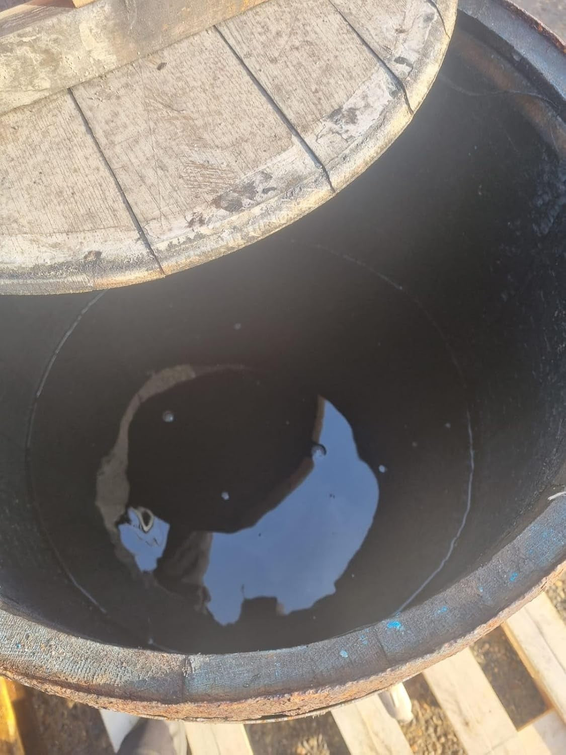 200L Oak Whiskey Barrel Water Butt with Tap, Rustic Garden Rain Collector Small