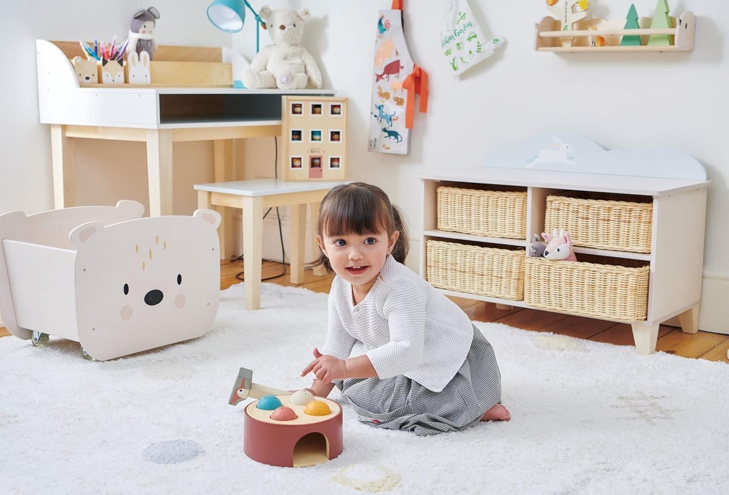 Children’s Desk & Chair Set with Storage Compartments & Pencil Organisers