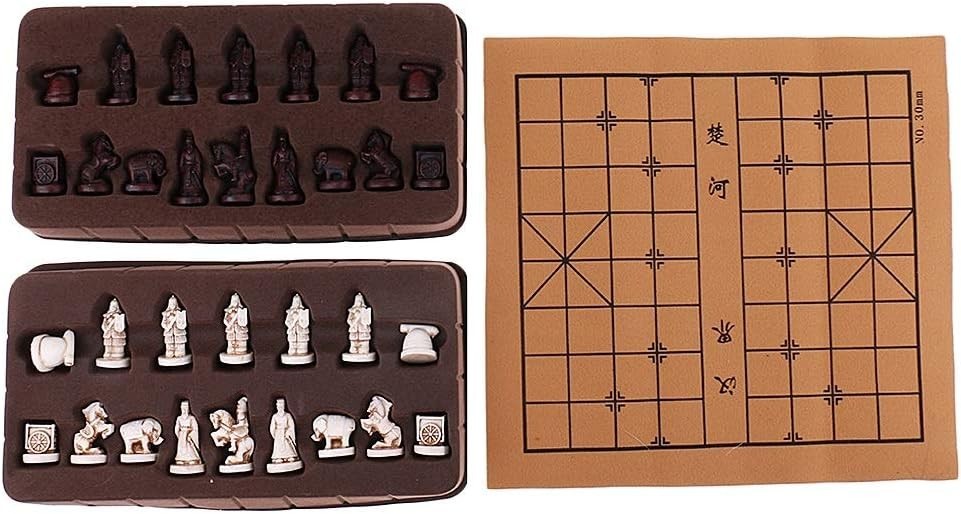 Vintage Xiangqi Folding Leather Chess Set 3D Pieces 32cm