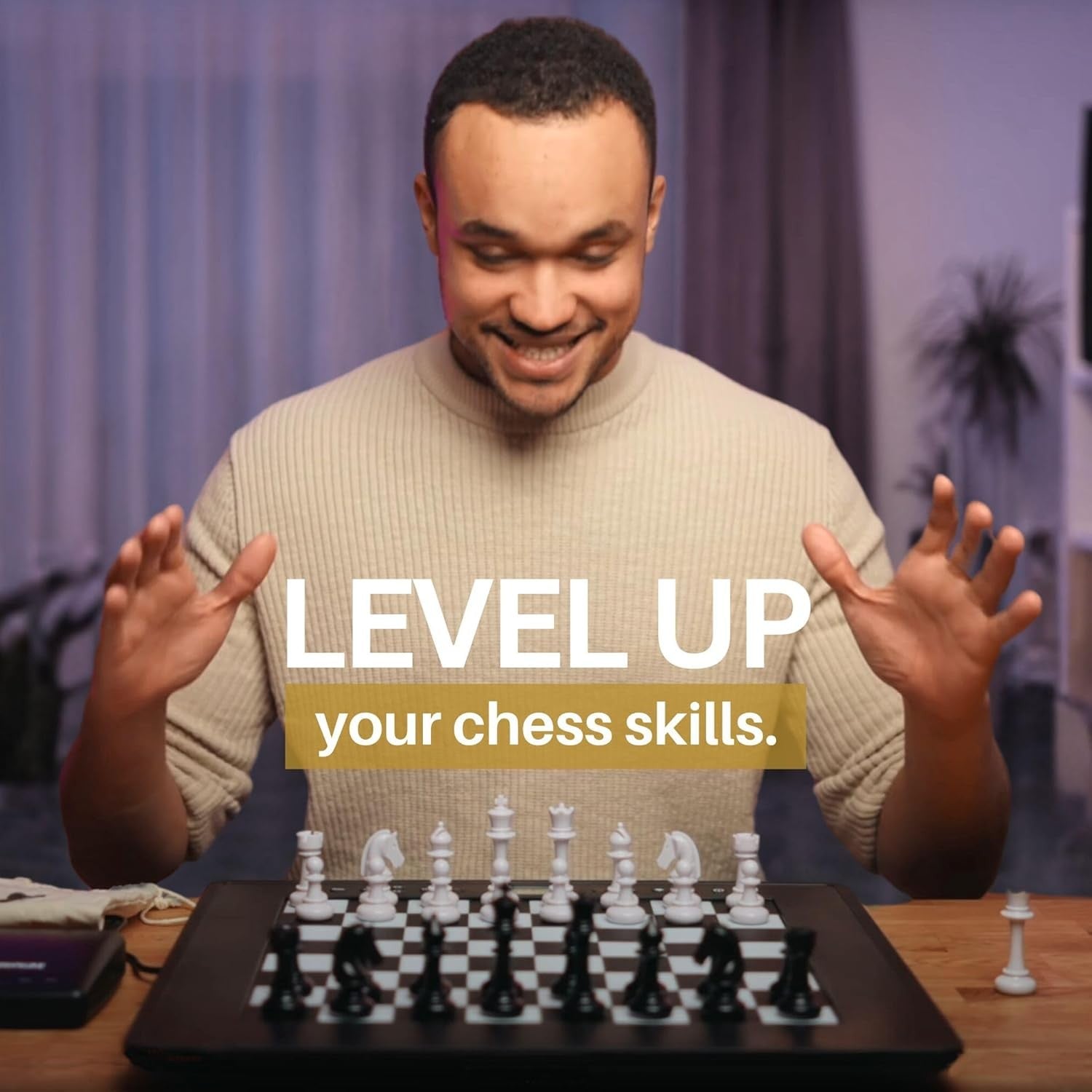 Electronic Chess Computer with LED Move Display & Adjustable Skill Levels