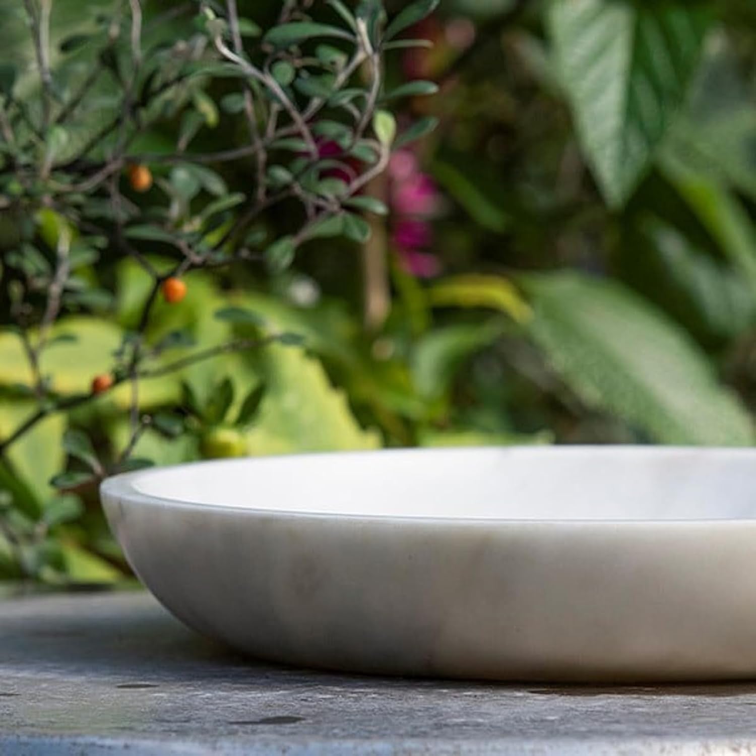 30cm White Marble Bird Bath Bowl – Garden Wildlife Oasis for Birds & Bees