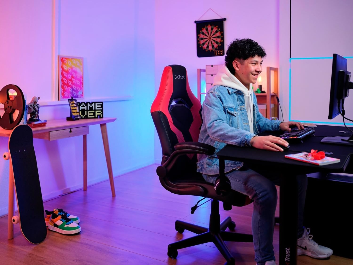 Ergonomic Gaming Chair Adjustable Tilt PC Desk Chair Red