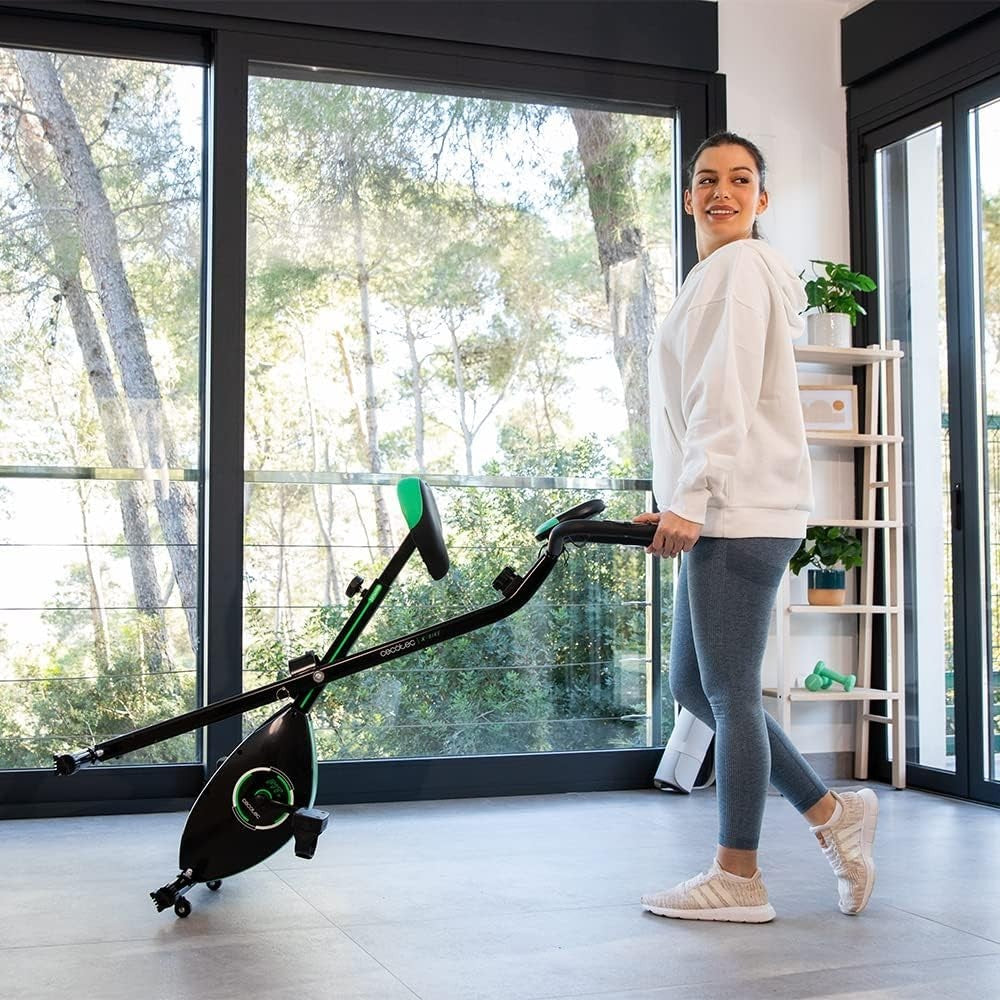 Foldable Magnetic Exercise Bike Pulse Sensors & 8 Resistance Levels