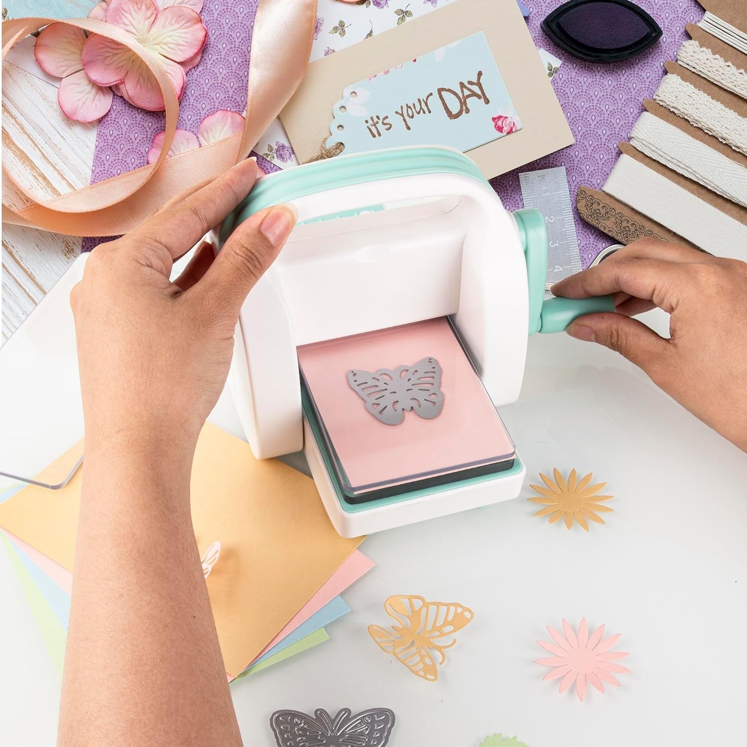Mini Die Cutting Machine 3 Inch Embossing Tool for Card Making Scrapbooking