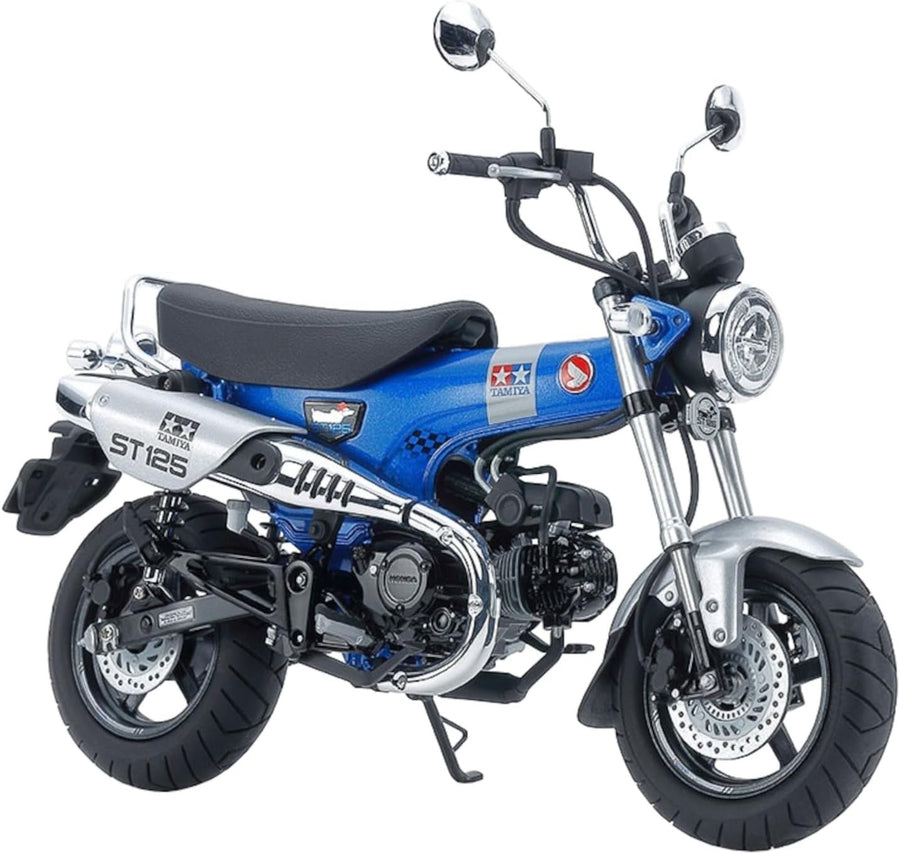 1:12 Scale Honda DAX 125 Motorcycle Model Kit | DIY Assembly, Blue Detail