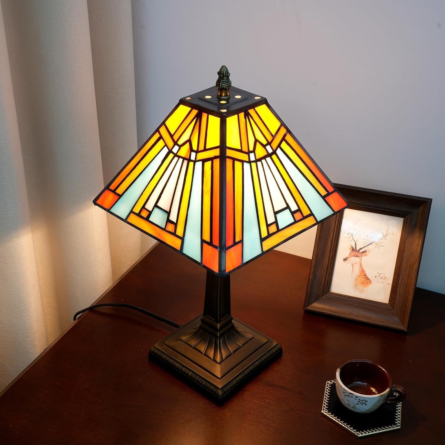 Amber Stained Glass Table Lamp Tiffany Style Bedside Light for Reading
