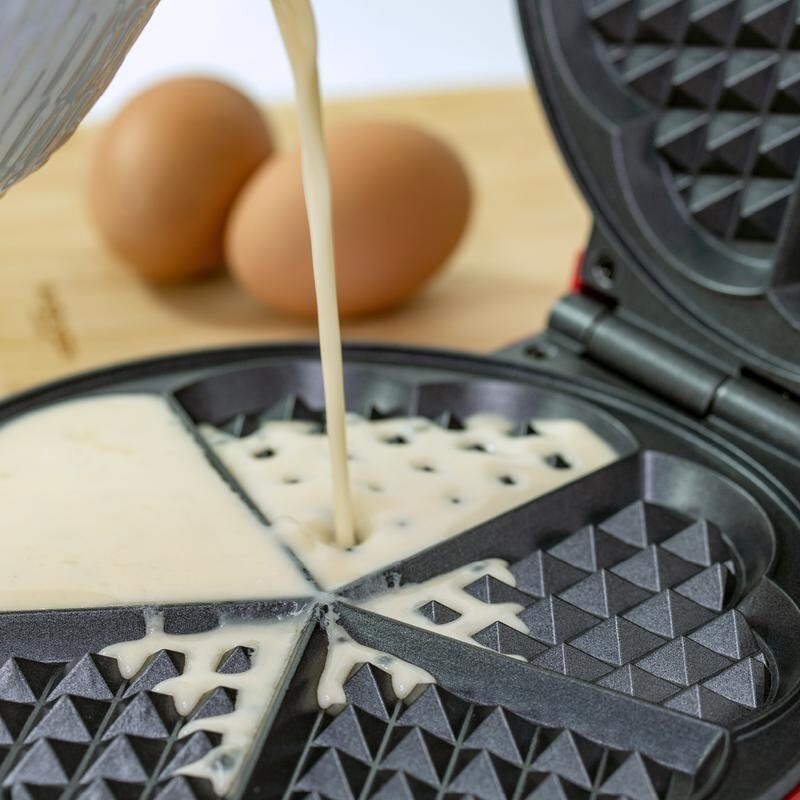 Heart Shaped Waffle Maker 1000W Non-Stick Plates Global Gizmos Belgian Sweet
