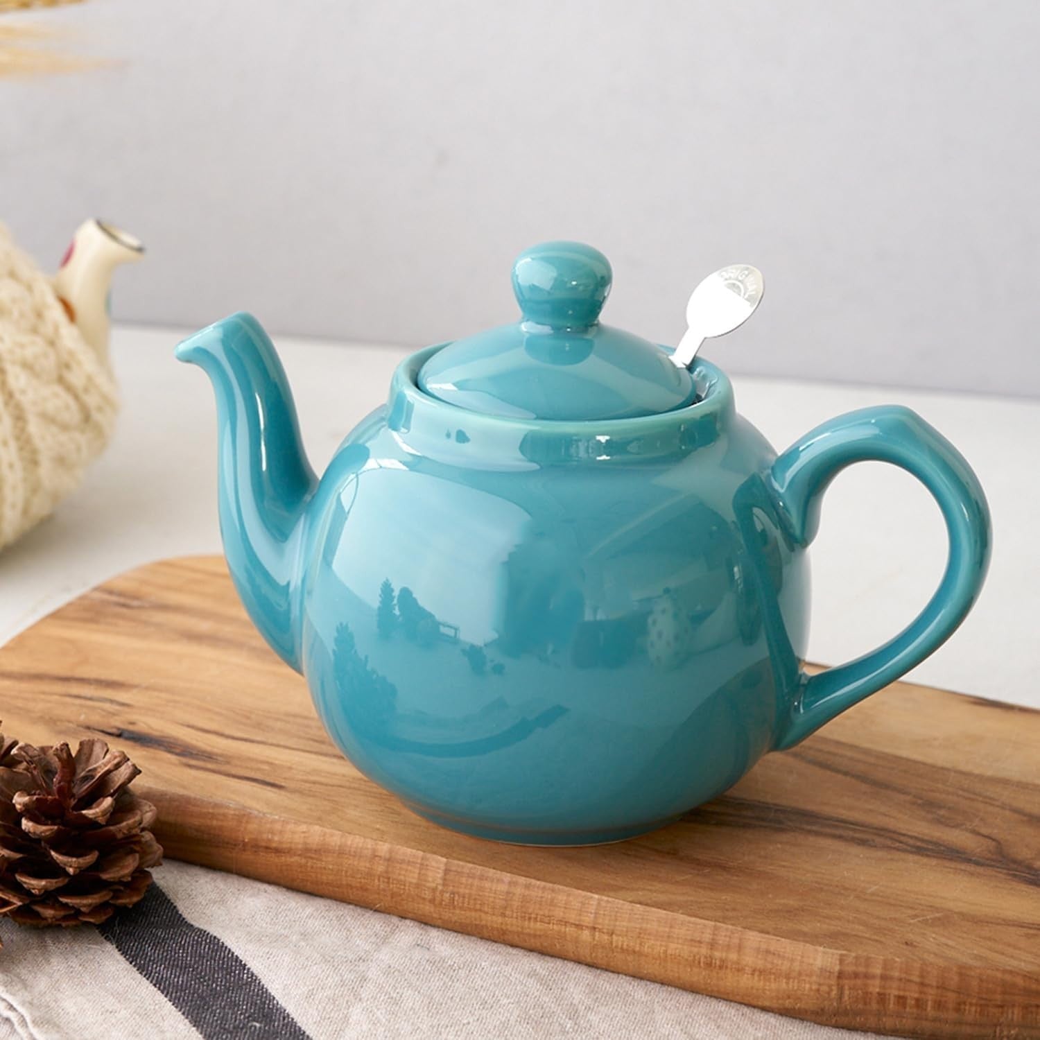 Ceramic Teapot with Infuser 600ml Yellow Farmhouse Loose Leaf Tea Pot