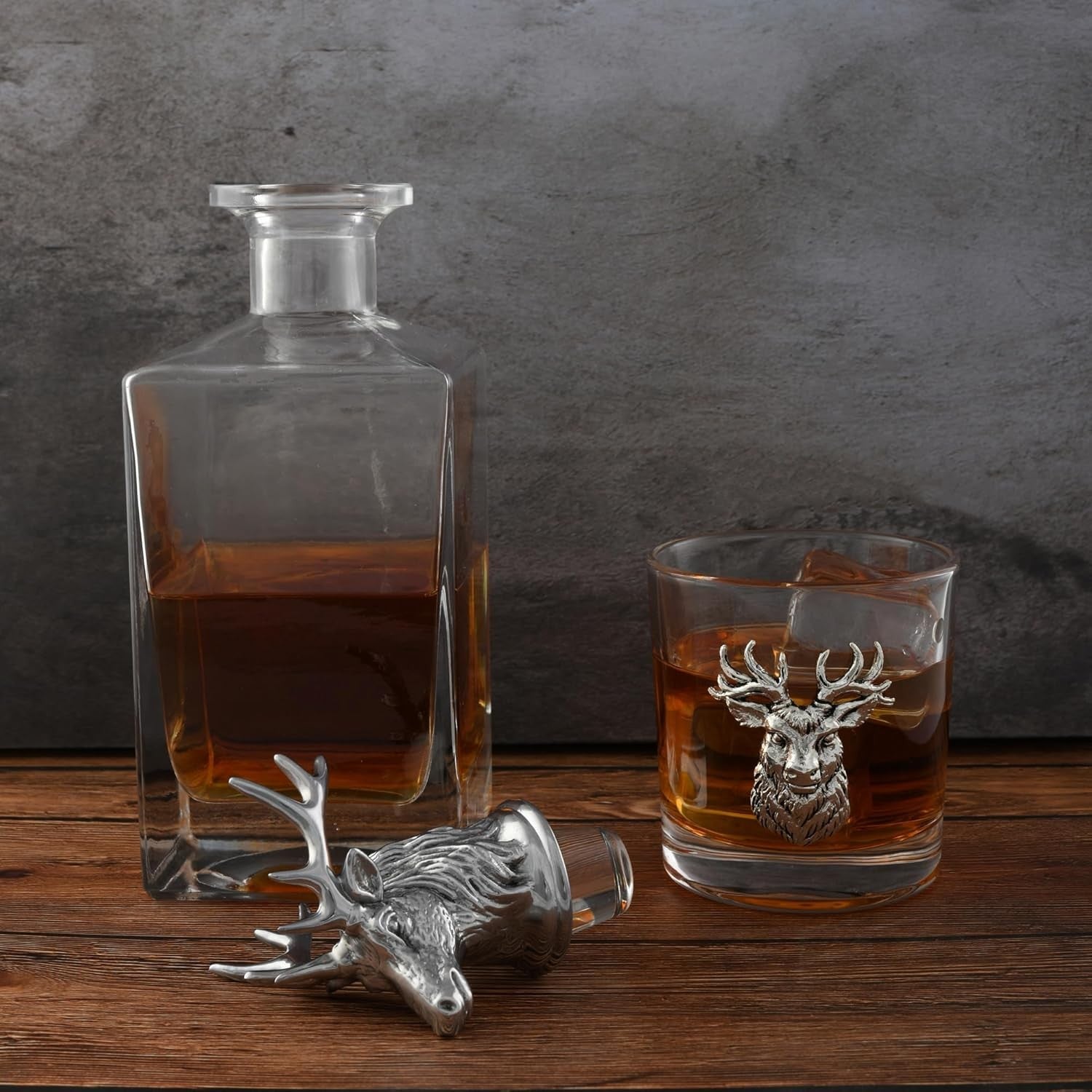 Luxury Elk Decanter Set 750ml with 2 Old Fashioned Glasses | Premium Bar Gift