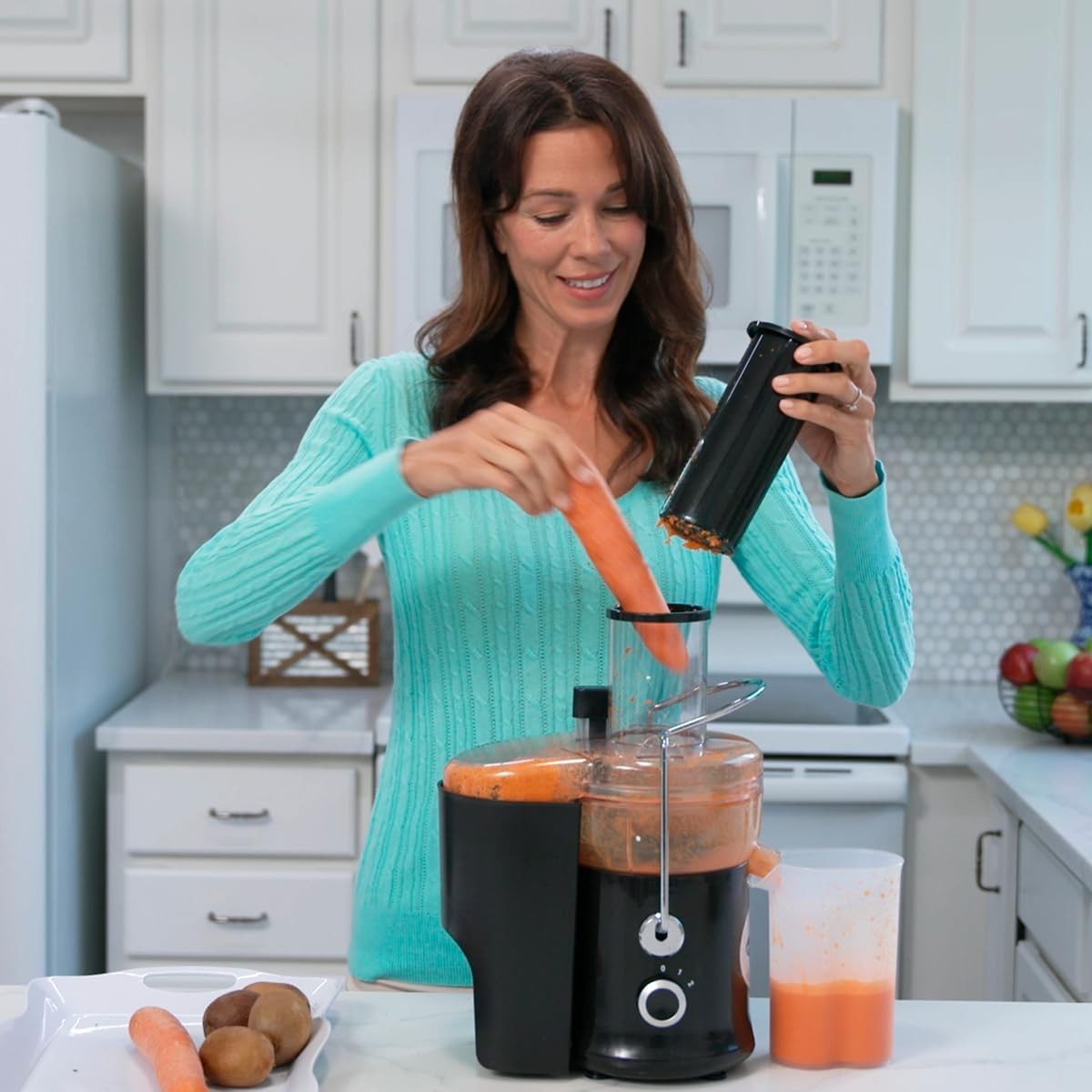 Self Cleaning Juicer 600W 14000RPM Whole Fruit Blender Easy Clean