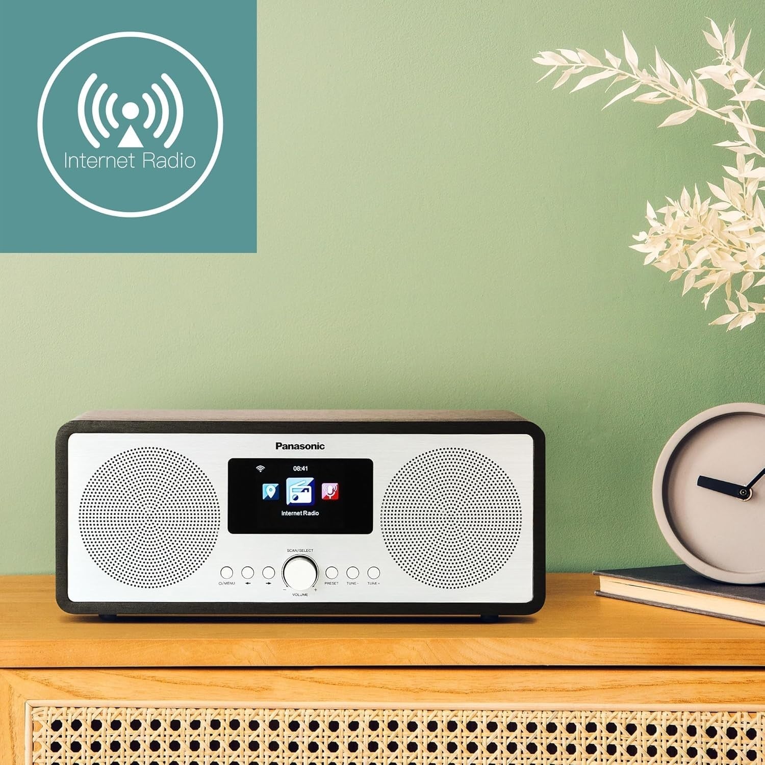 Internet DAB+/FM Radio with Bluetooth, USB Charging & Alarm