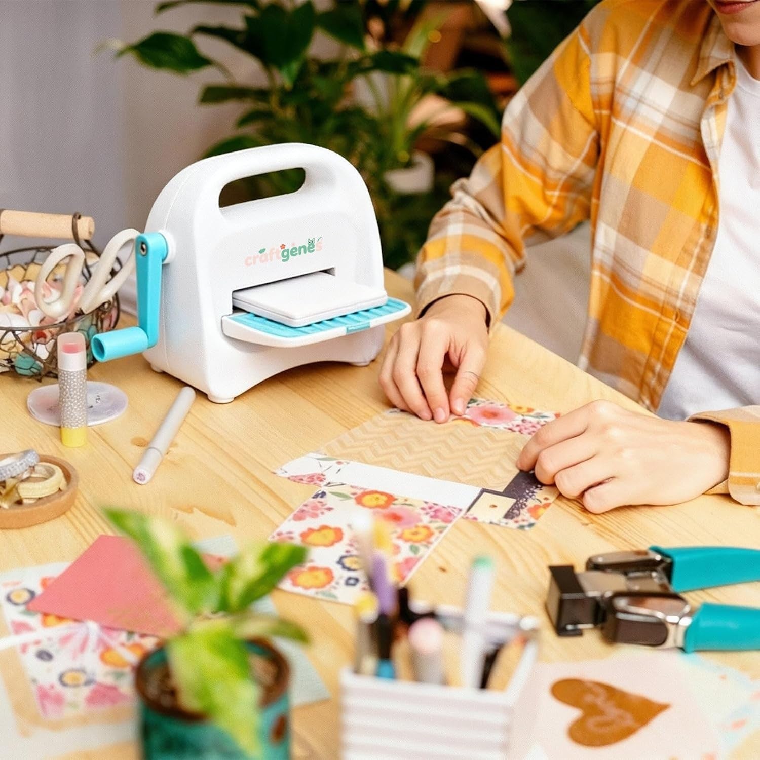 Mini Die Cutting & Embossing Machine Starter Kit 3.5in Craft Cutter Blue