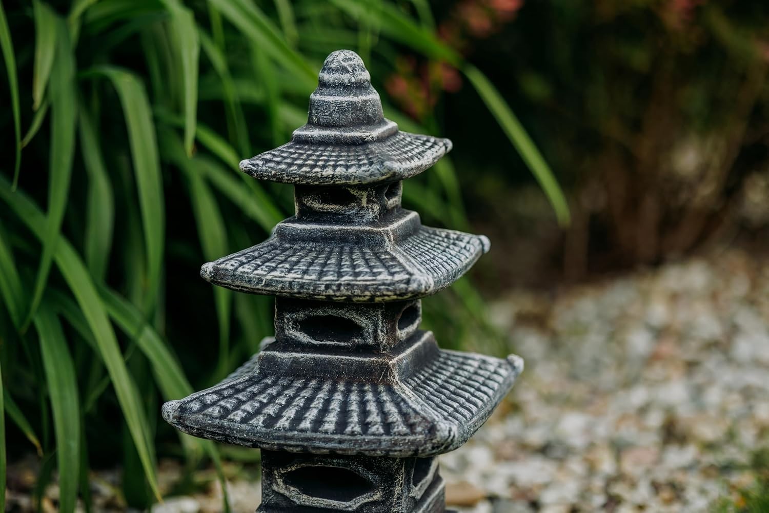 Japanese Stone Pagoda Lantern 46cm Frost Proof Cast Concrete Garden Decor