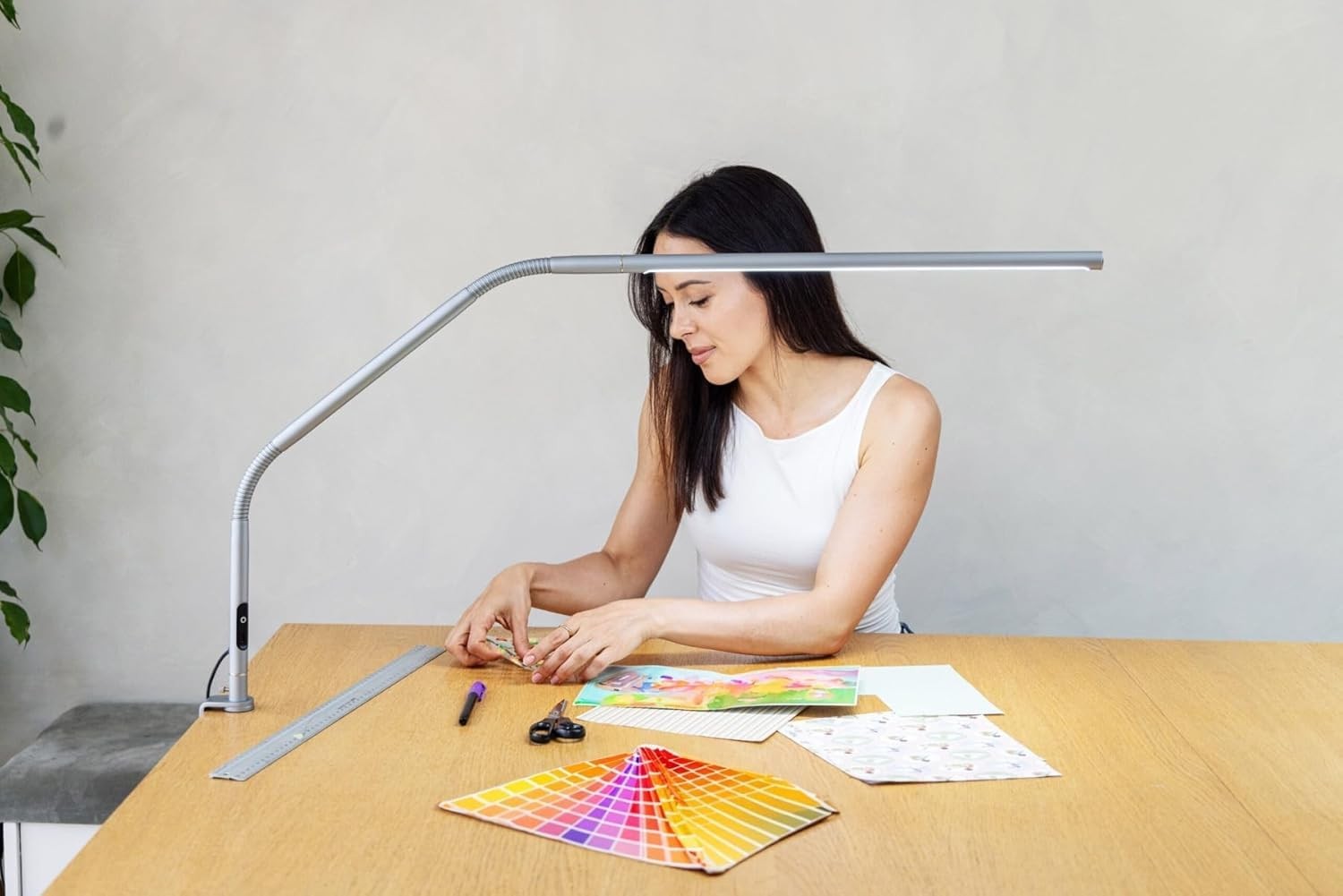 LED Slimline Desk Lamp Daylight 6000K Dimmable USB-C Glare Light