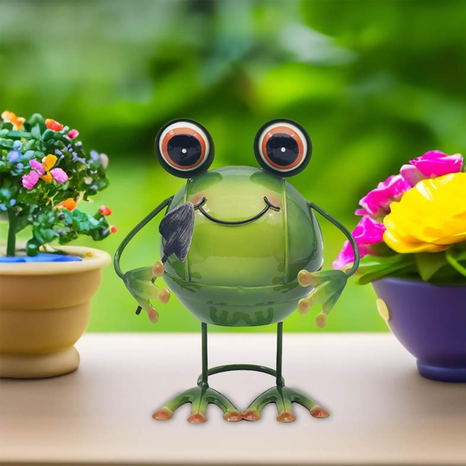 Bright Eyes Green Frog Garden Statue | Fun Patio Lawn Ornament | Outdoor Decor