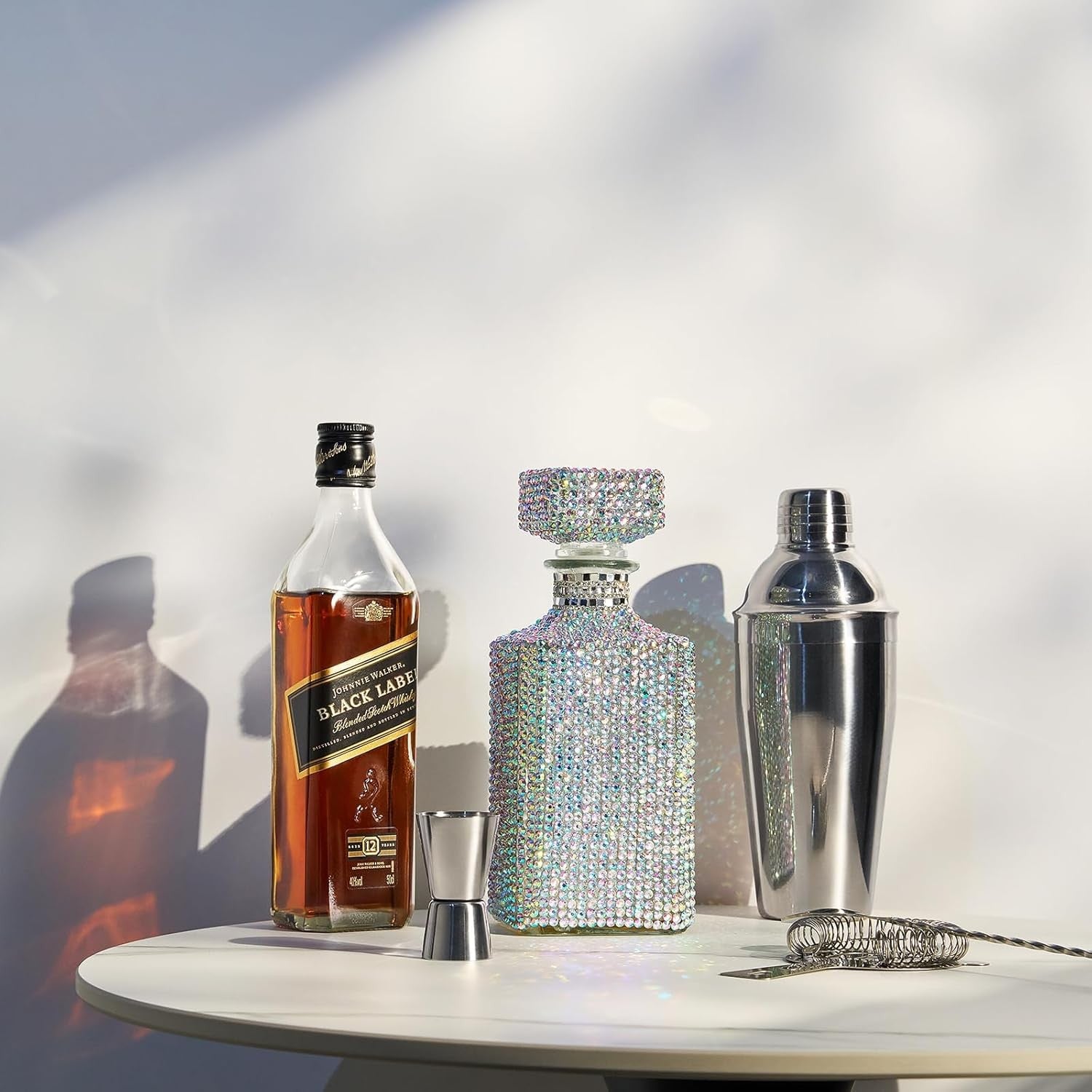 Diamond Rhinestone Whiskey Decanter 730ml Luxury Bling Crystal Spirits Bottle