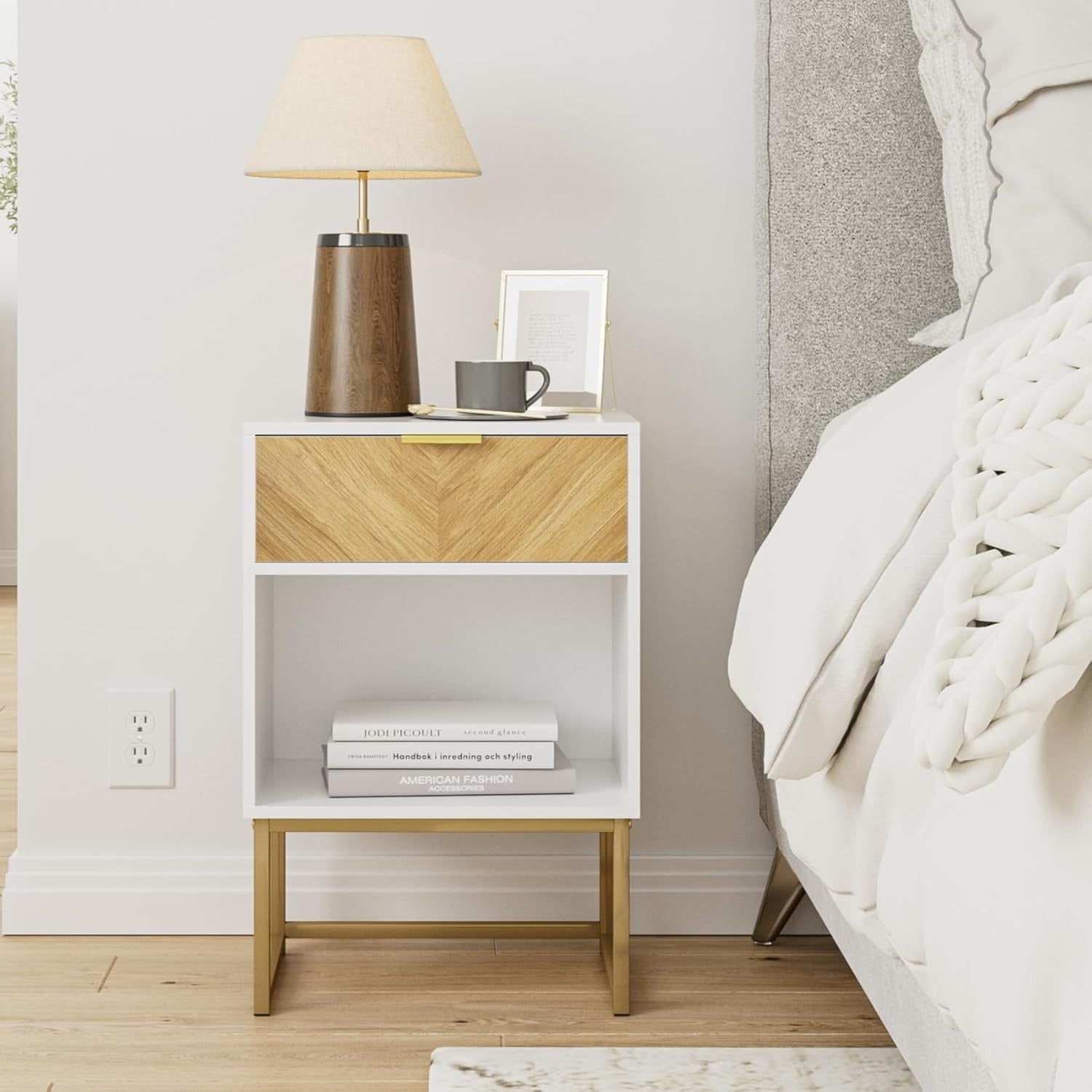 Modern White Bedside Table with Drawer & Shelf – 40x40x65cm Wooden Nightstand