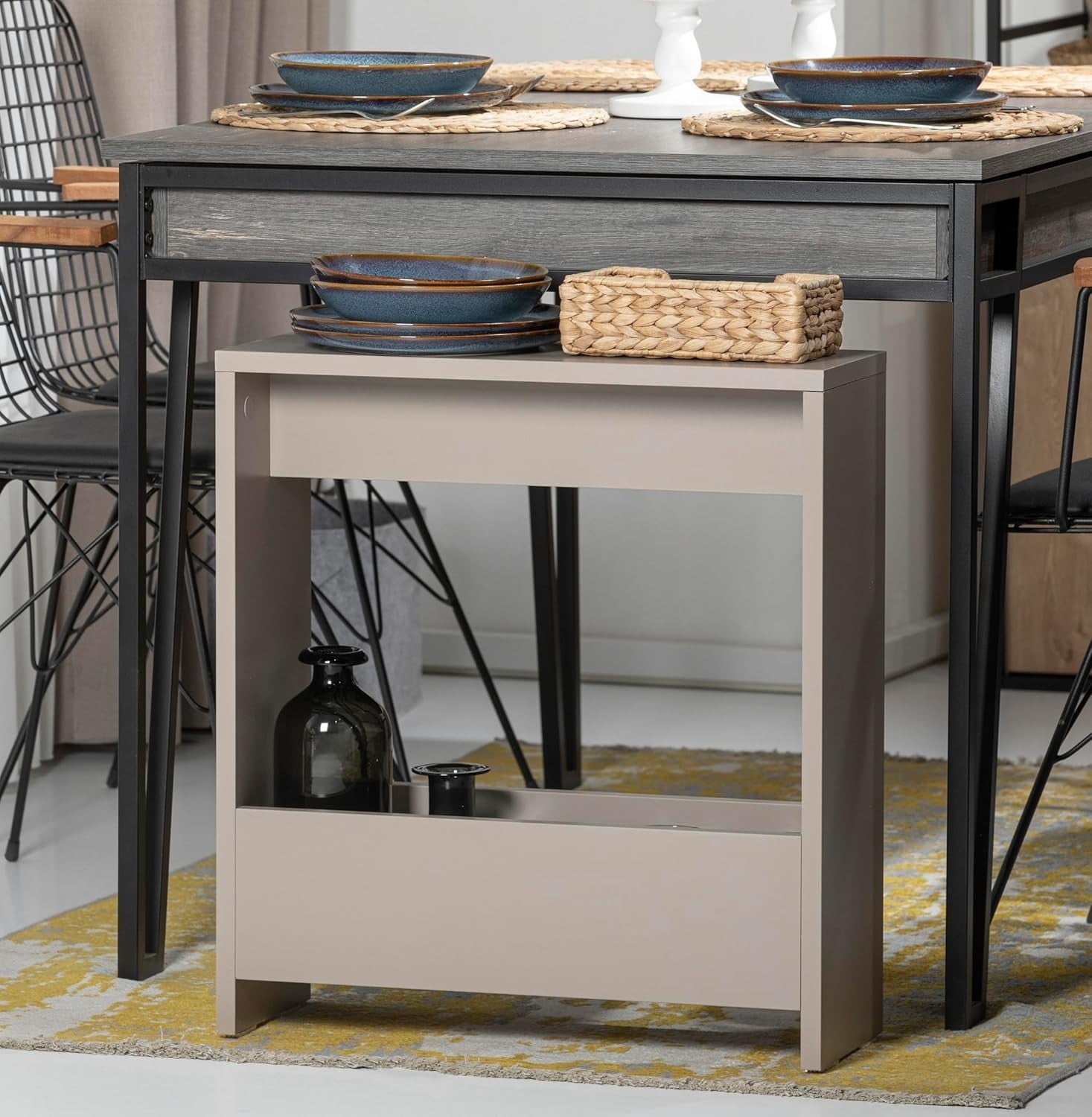 Space-Saving Side Table with Magazine Rack – Stylish Storage & Small Footprint