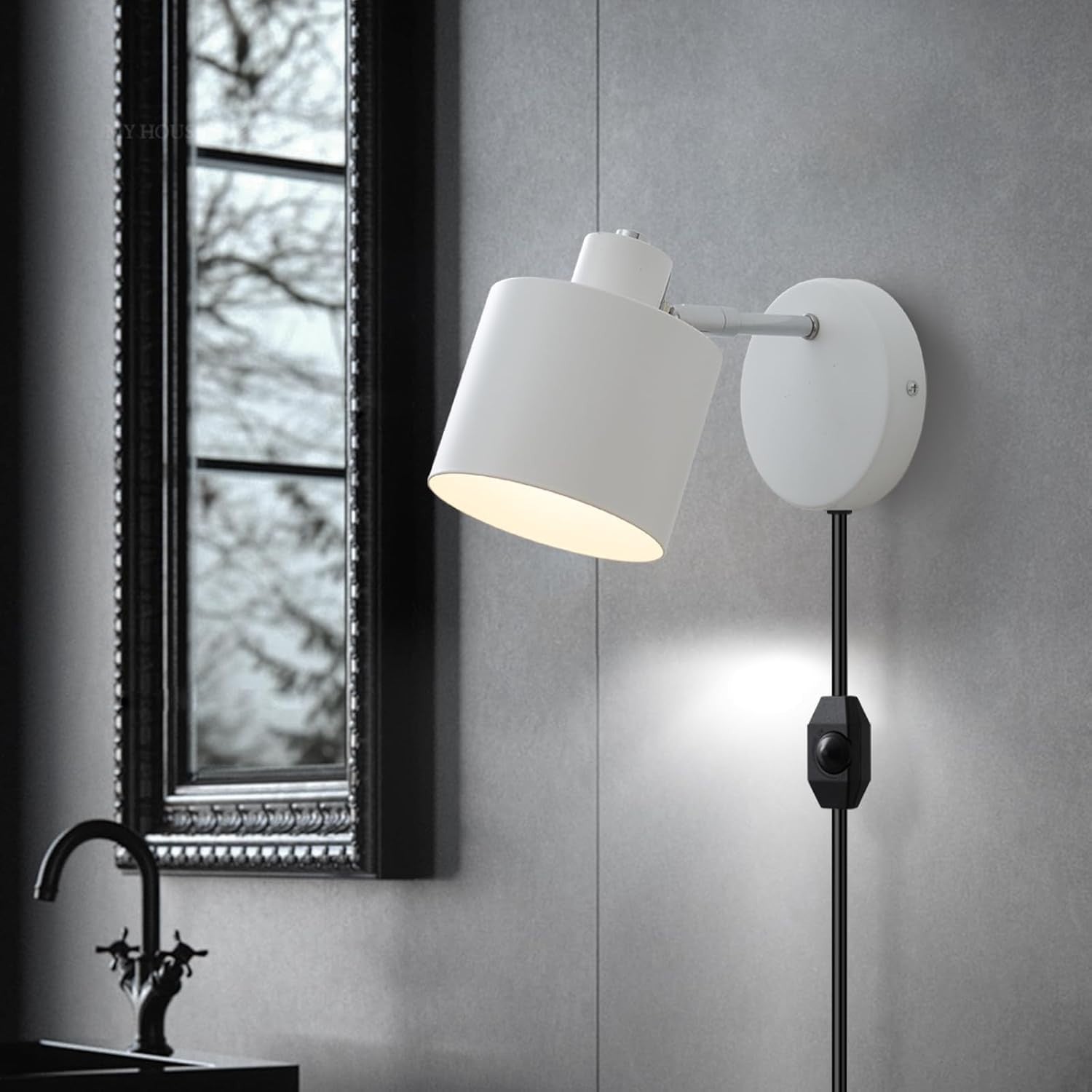 Dimmable Plug-in Wall Sconce Light, 360° Rotatable, Modern Metal Lamp