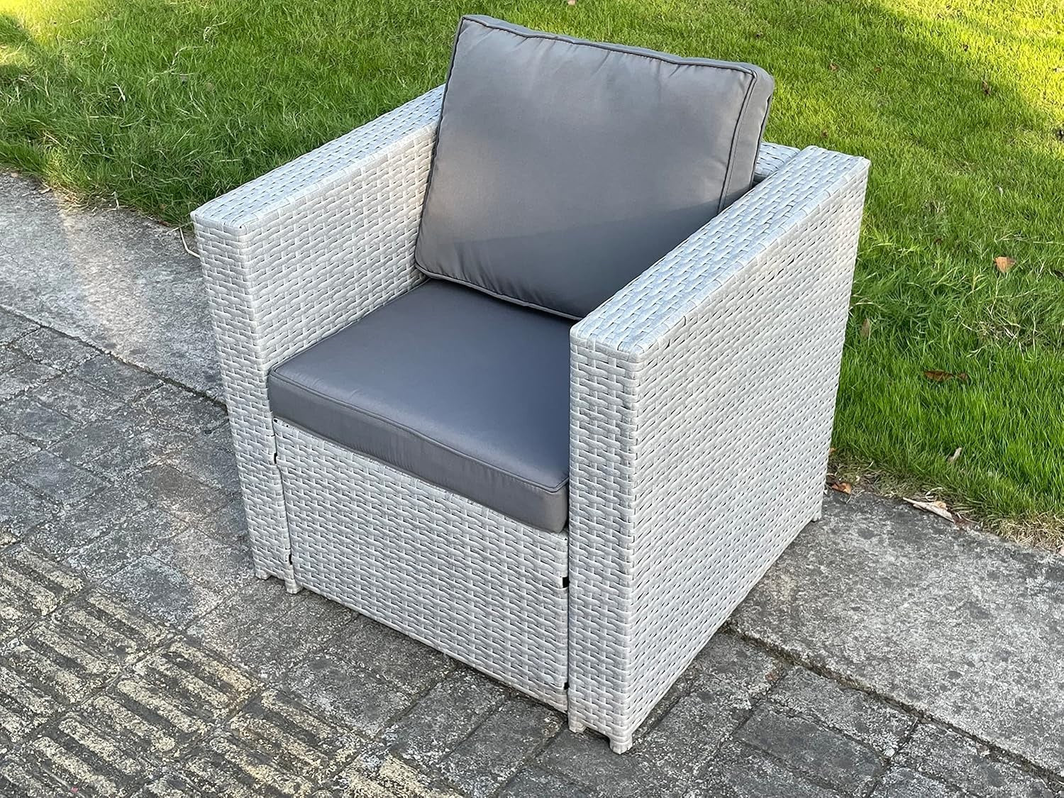 Rattan Garden Armchair with Cushions Patio Lounge Chair Indoor Outdoor
