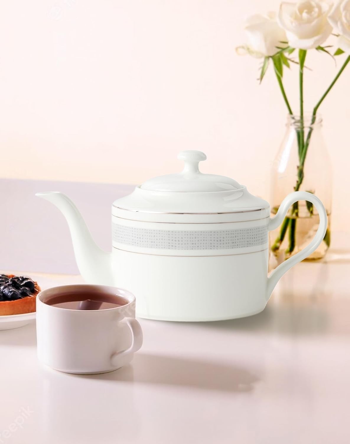 1.3L Fine China Teapot White Ceramic Tea Pot 4-6 Cups Silver Rim