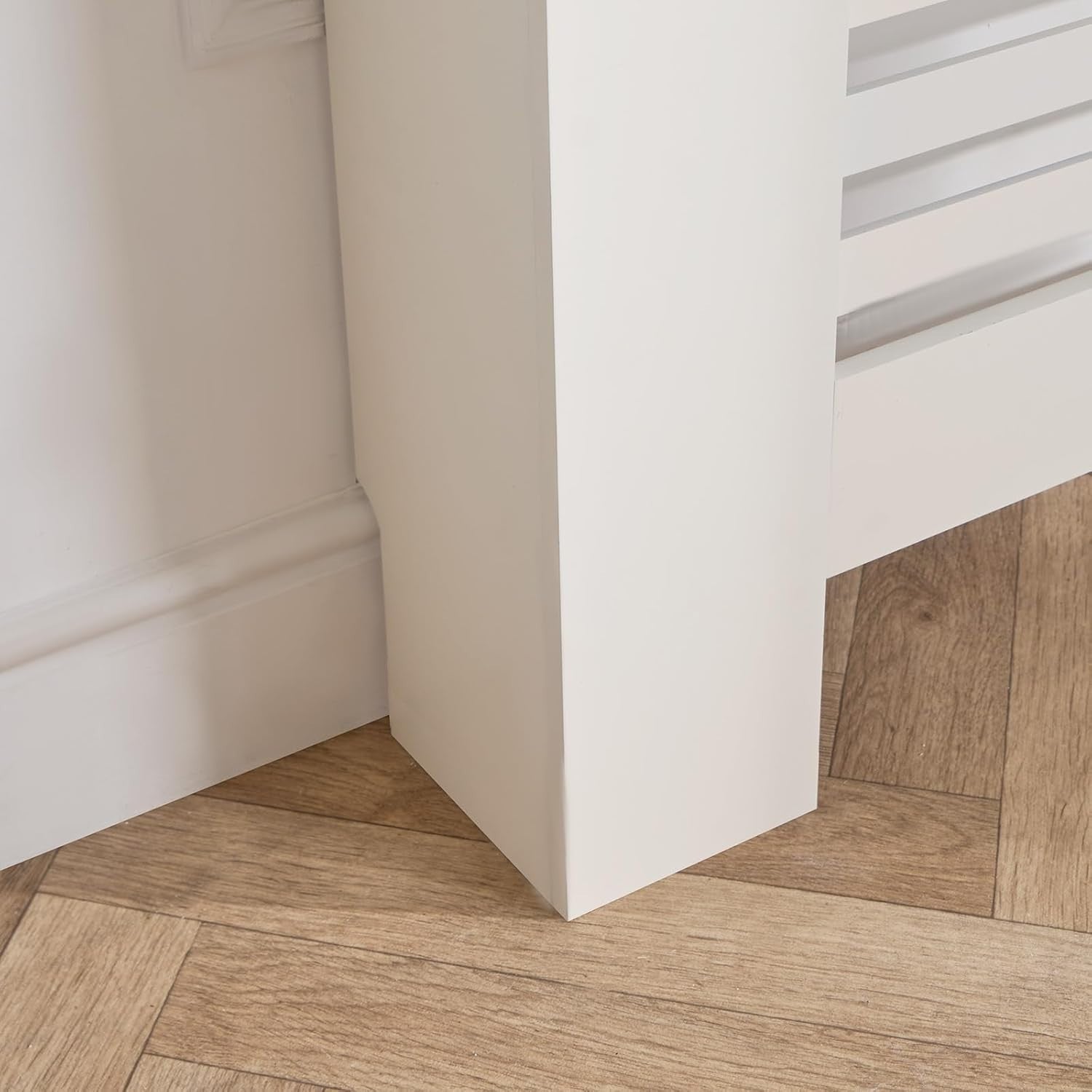 Small Cream Radiator Cover with Oak Top 78x19x82cm – Modern MDF Slatted Cabinet