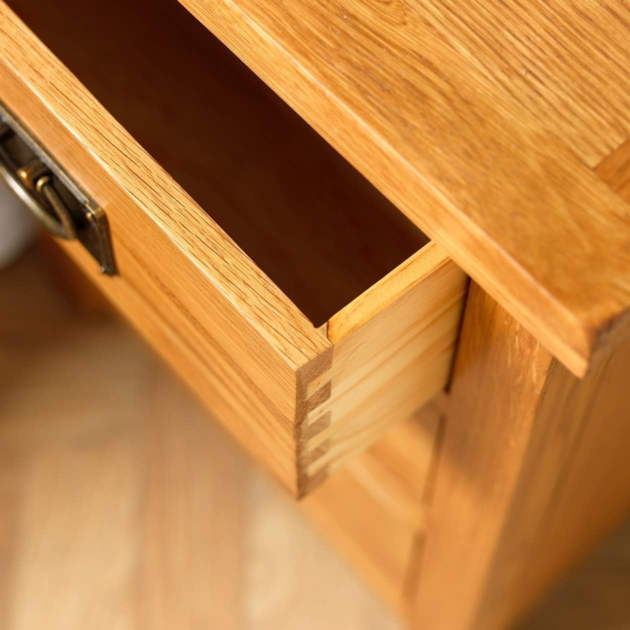Rustic Oak 3 Drawer Bedside Table – Solid Wood Nightstand Storage Cabinet