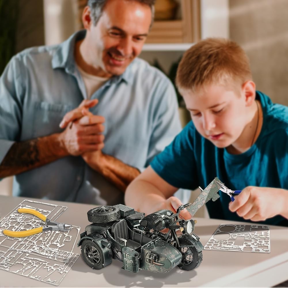 Metal 3D Motorcycle Puzzle Kit for Adults | 193Pcs DIY Model Gift Display