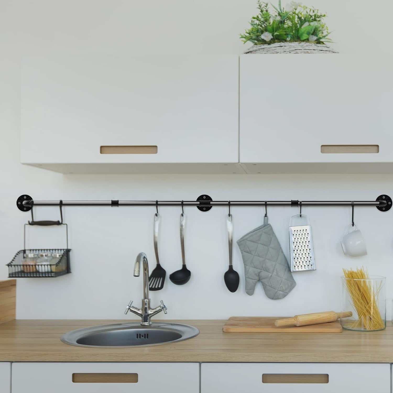 Wall Mounted Industrial Pipe Clothes Rail Heavy Duty Black 180cm