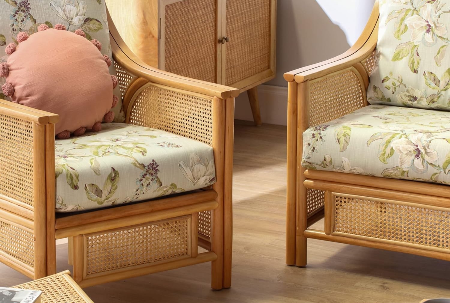 Classic Cane Conservatory Armchair Indoor Rattan Chair with Luxury Cushions