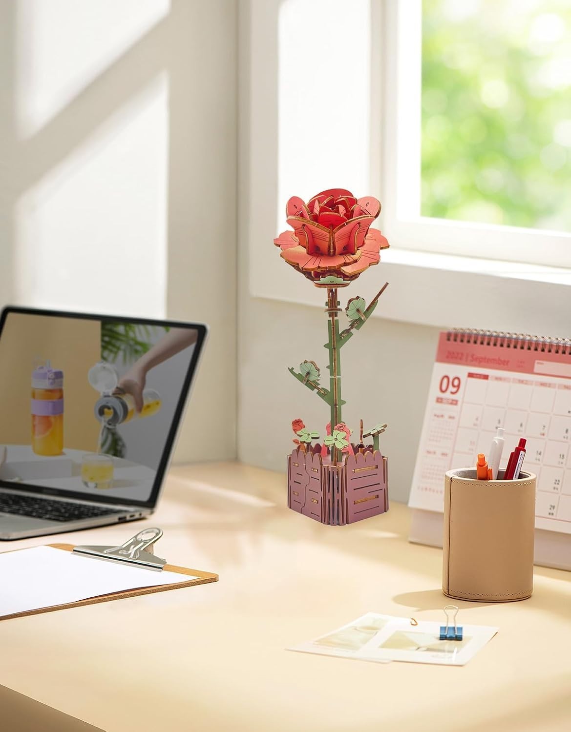 DIY Wooden Flower Puzzle Kit with Adjustable Bloom, Perfect Gift