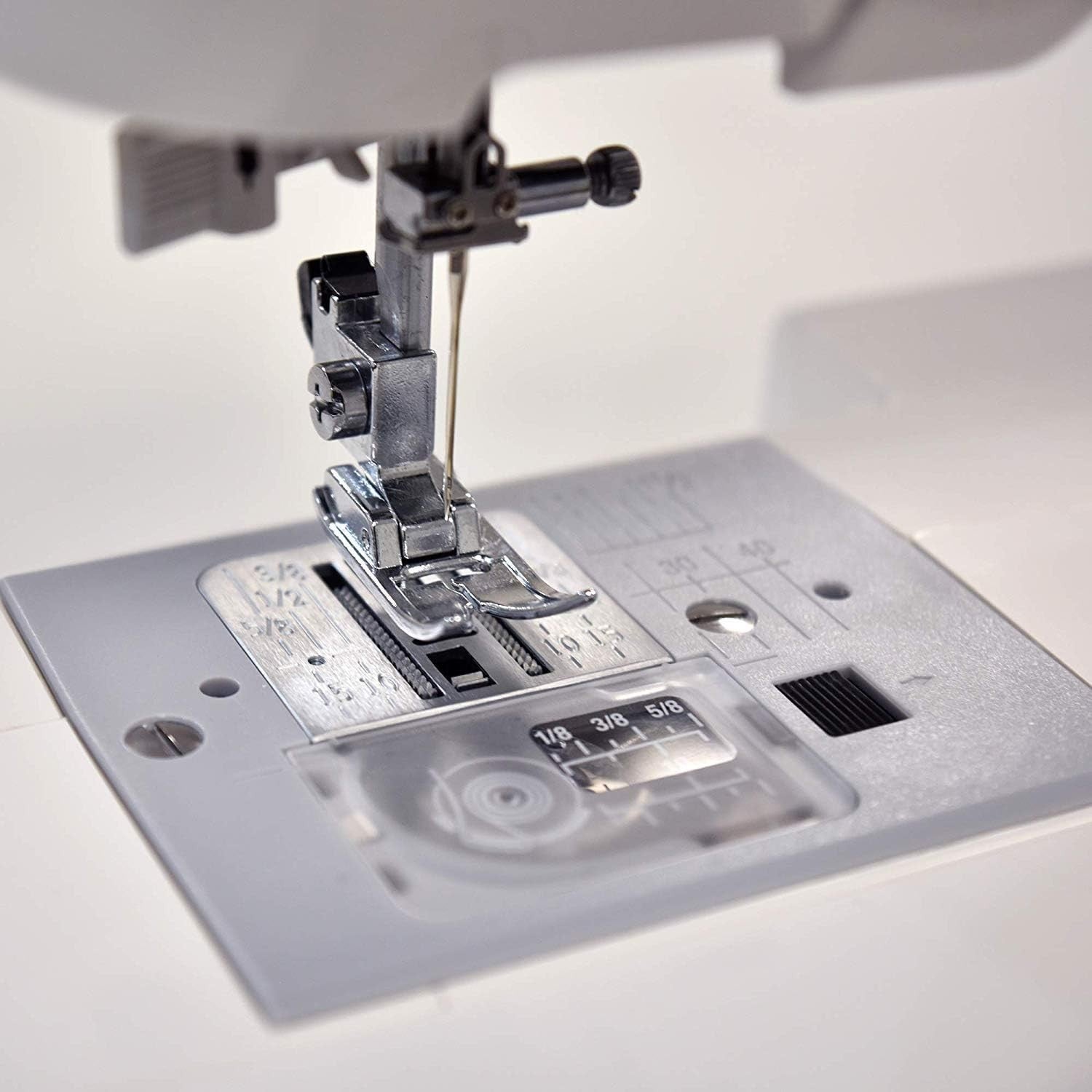 Computerised Sewing Machine 30 Stitches LCD Display Free Arm