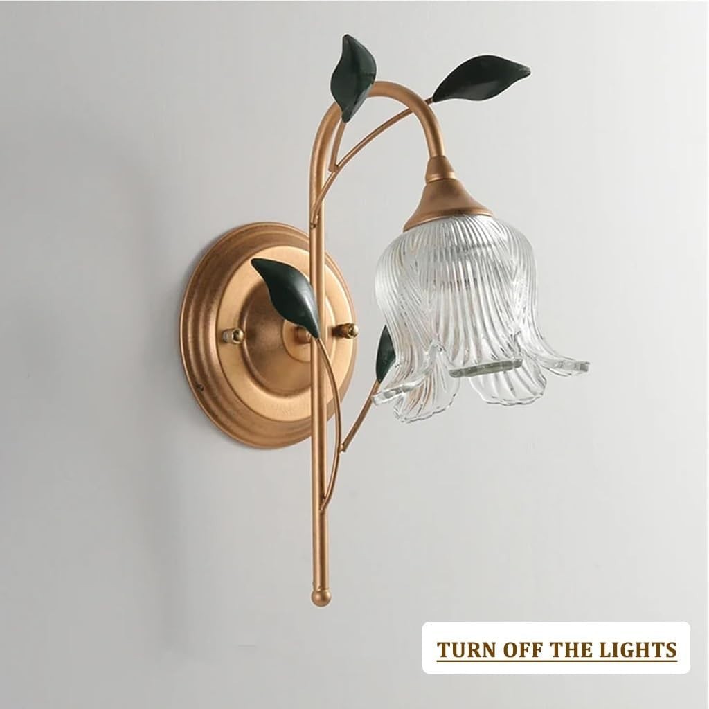 Vintage Bronze Wall Lamp with Glass Shade, Adjustable, 10x10x10 cm