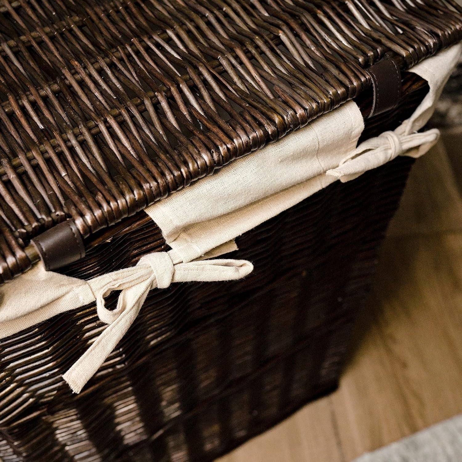 Large Wicker Laundry Basket with Lid & Washable Lining – Dark Coffee Hamper