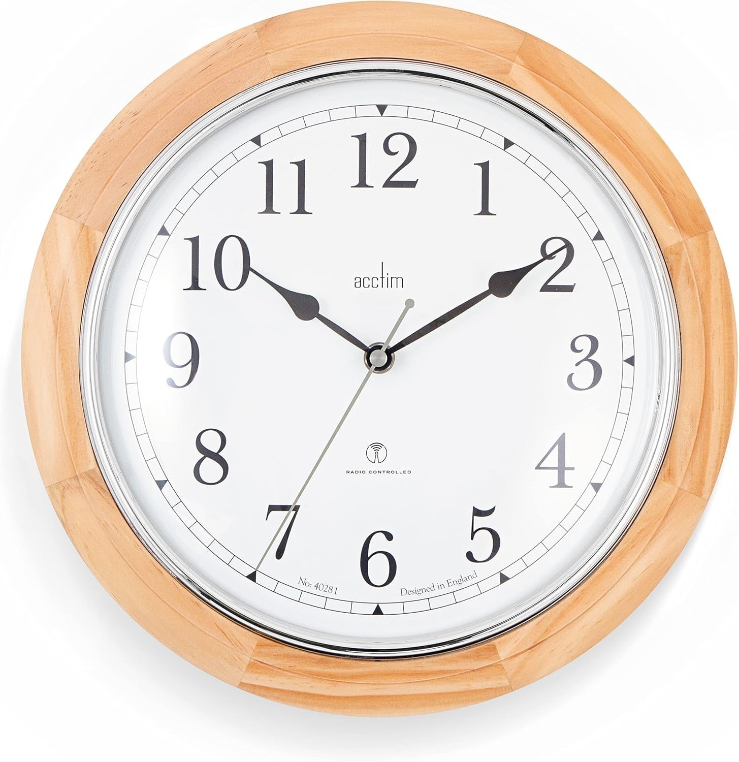Radio Controlled Wall Clock 31cm Light Wood Frame Silver Bezel