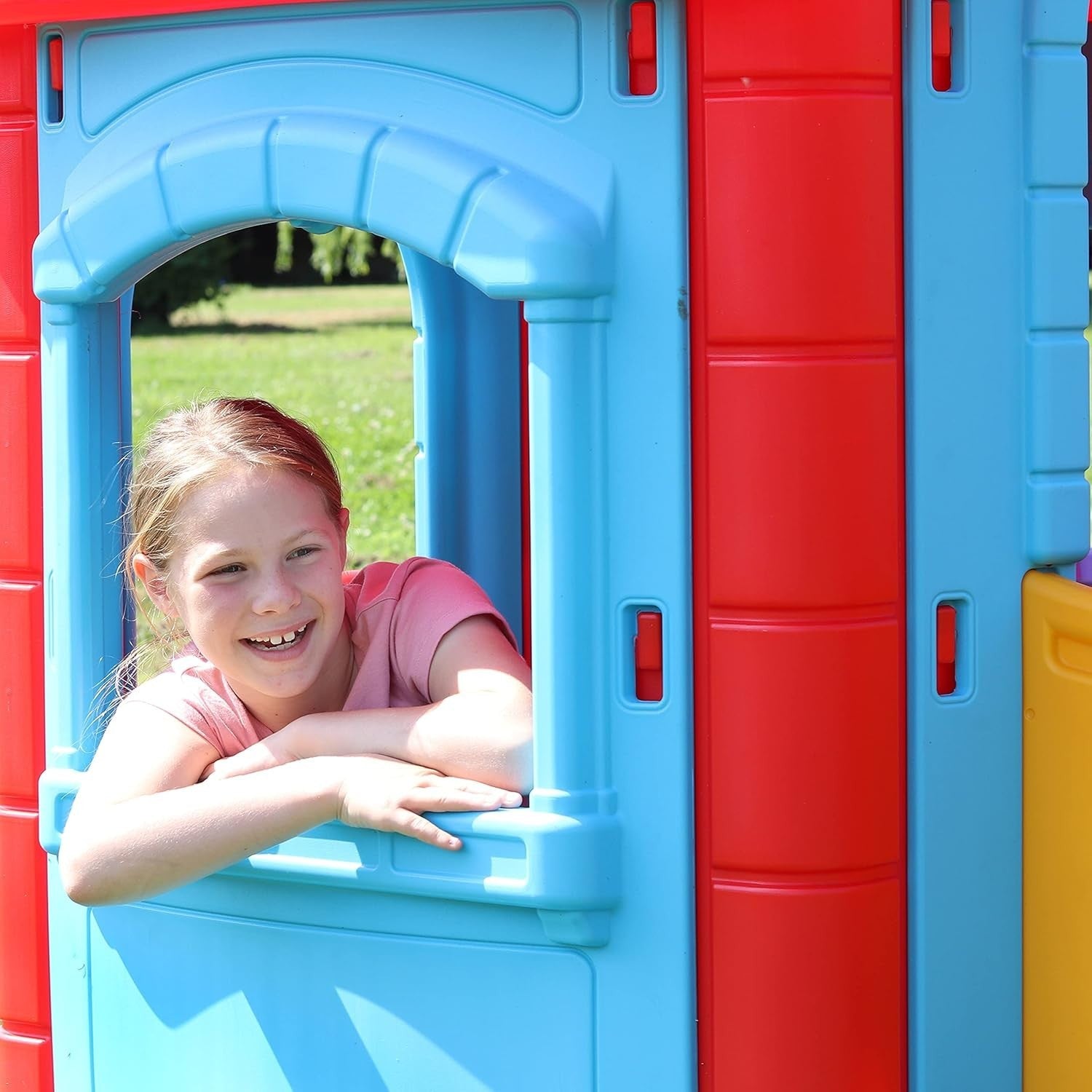 Kids Outdoor Playhouse with Slide Plastic Garden Wendy House