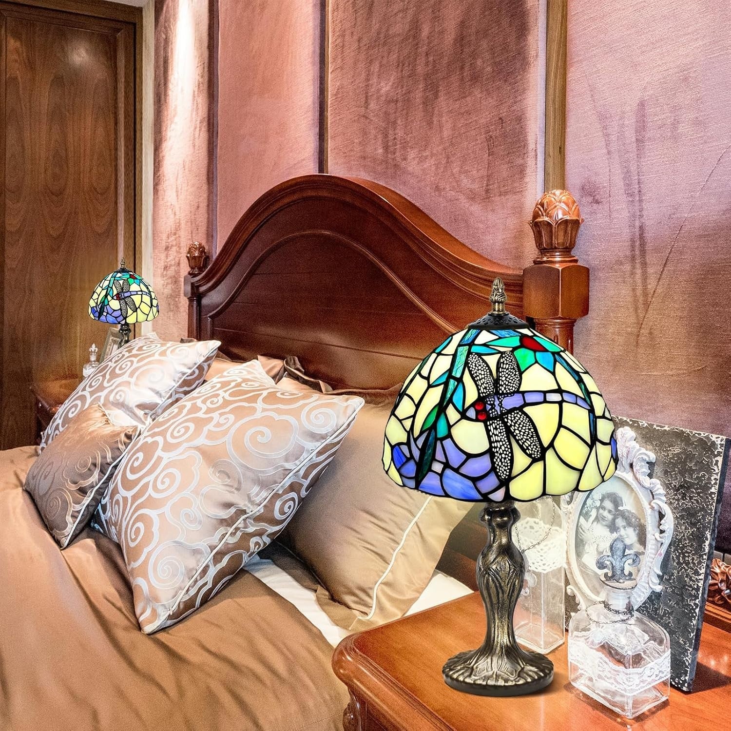 Handmade Stained Glass Table Lamp Dragonfly Shade Vintage Desk Light