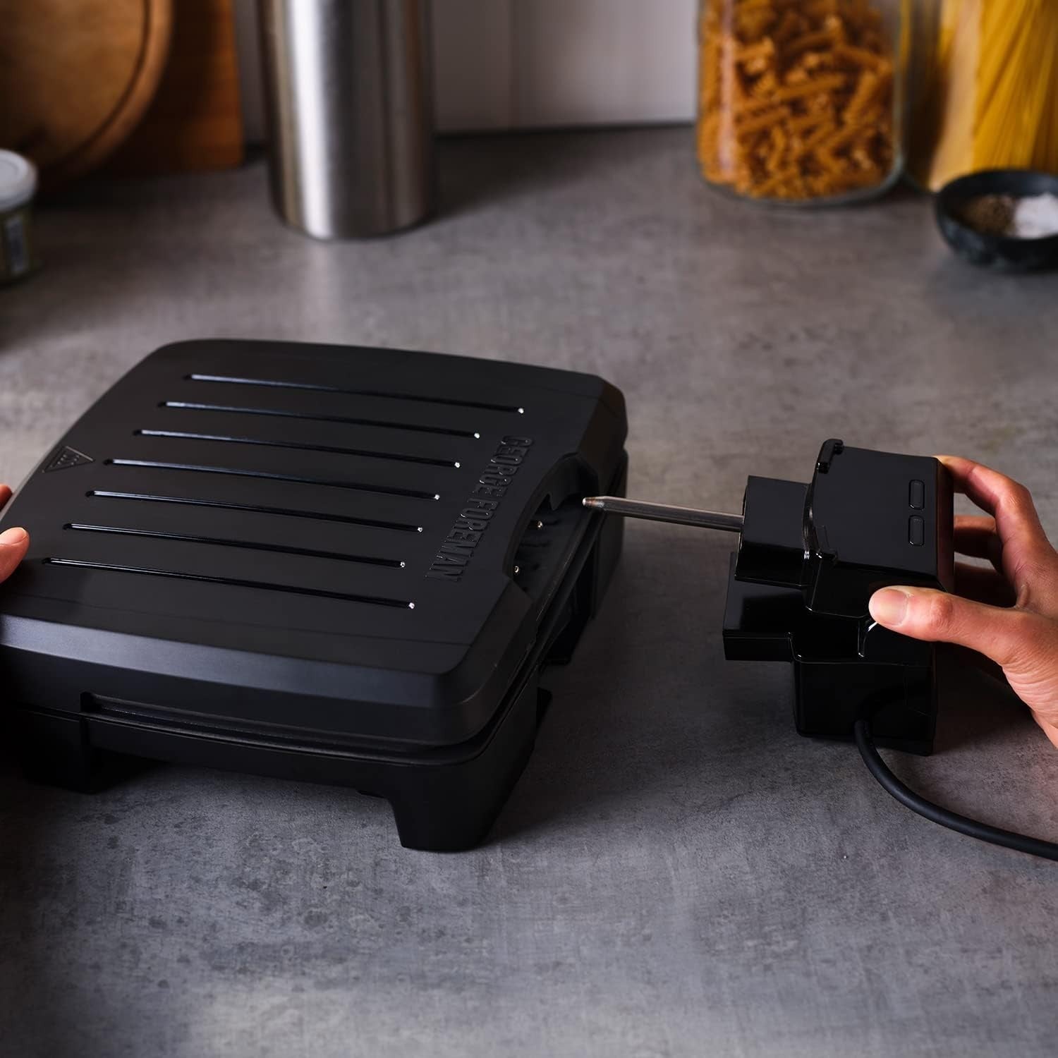 Medium Electric Grill Removable Plates Dishwasher Safe Energy Saving