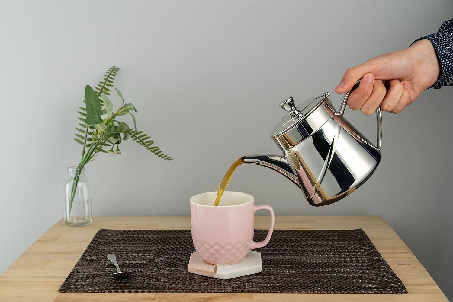 530ml Stainless Steel Teapot Silver Drip Free Tea Pot Cool Touch Handle