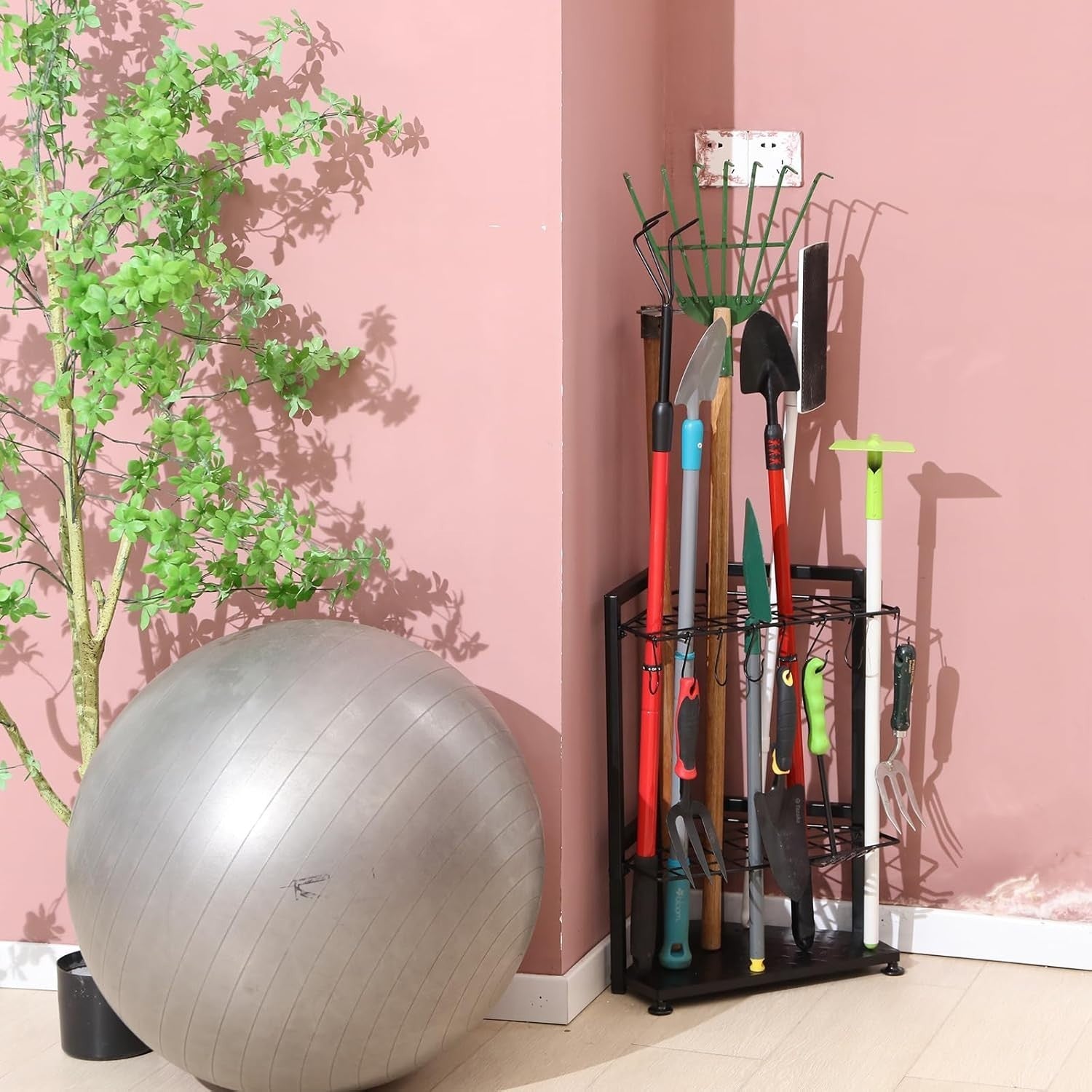 Triangle Corner Tool Rack 43x30x61cm Free-Standing Garden & Garage Organizer
