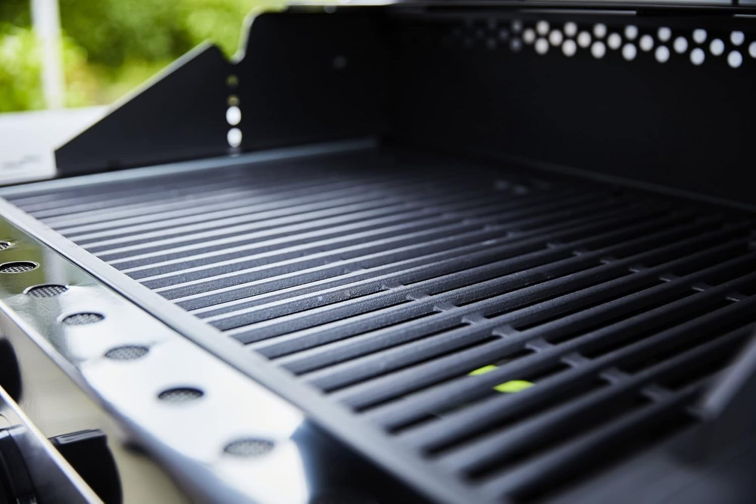 4 Burner Gas BBQ Grill with Side Burner, Warming Rack & Temperature Gauge