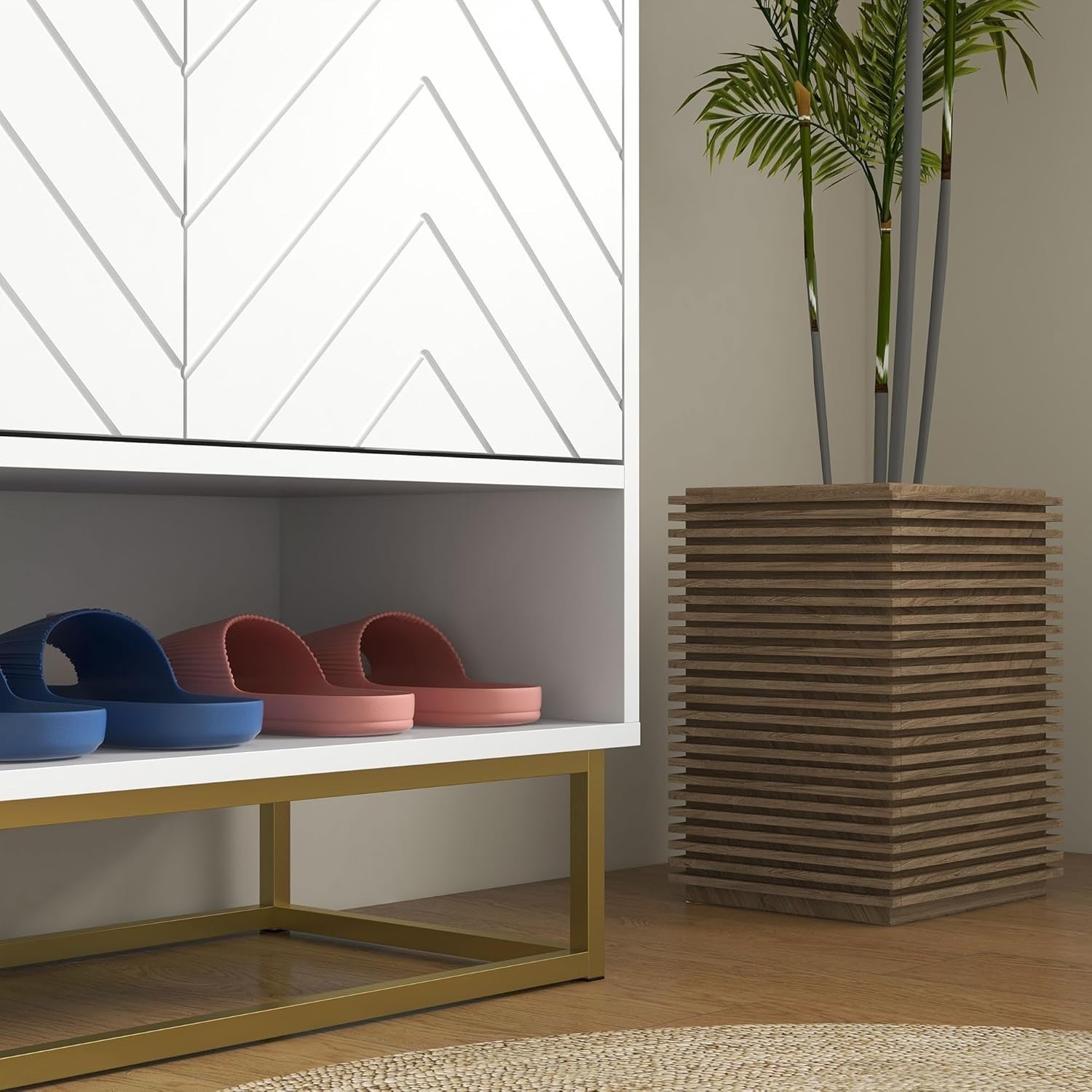 White Chevron 2-Door Shoe Cabinet 12-Pair Storage 73x35x95cm